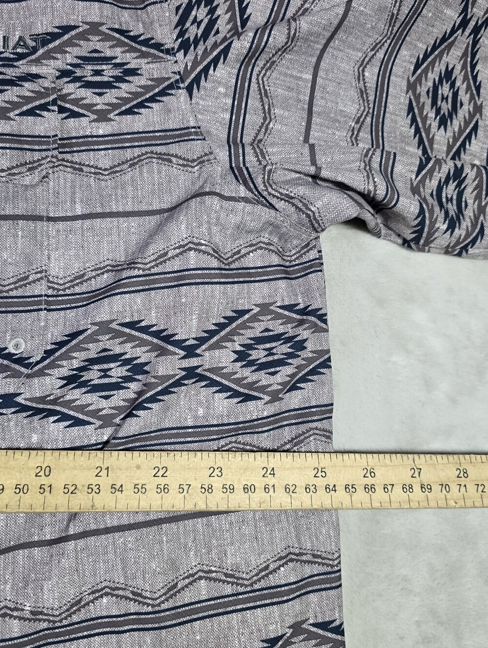 Ariat tek Mens Venttek Outbound Classic Fit Shirt Aztec Long Sleeve XLT Gray - Picture 6 of 9
